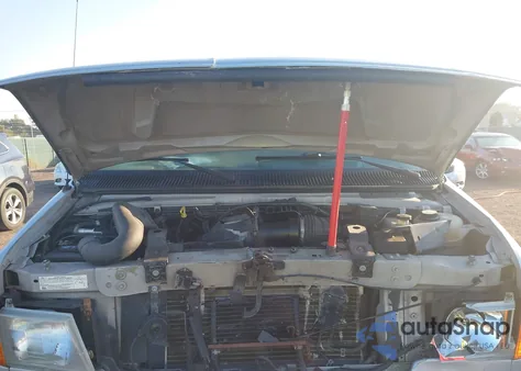 2006 Ford E-350 Super Duty Chateau/Xl/Xlt из США, поврежденный, VIN 1FBNE31L36DA19679